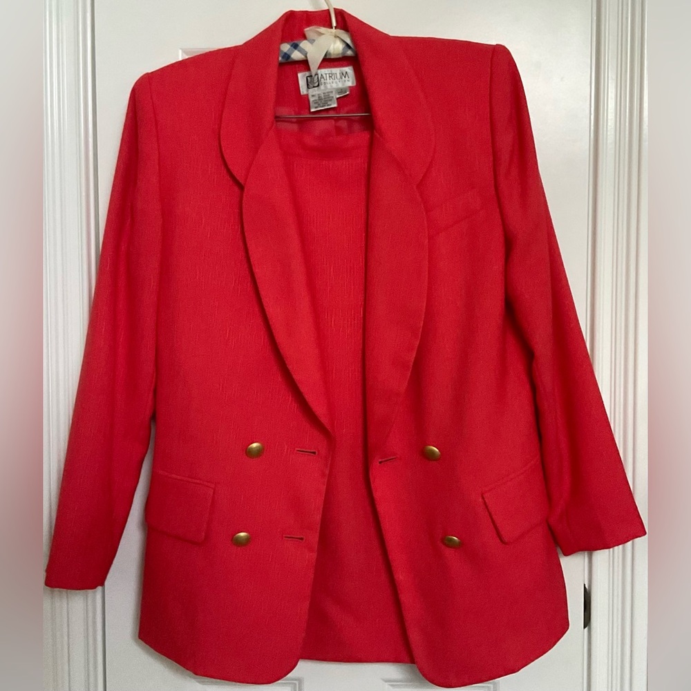Chic Coral Women's Skirt Set